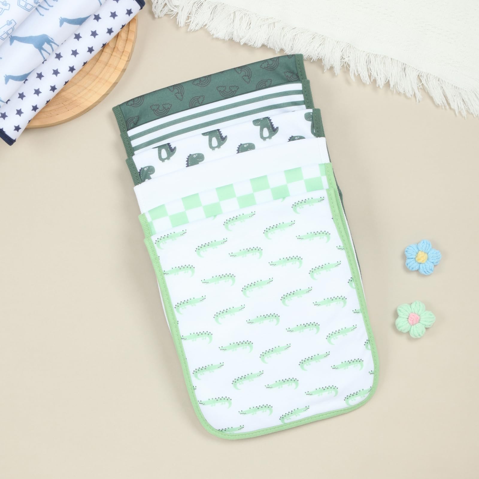 Benoxine 8-Pack Organic Cotton - đánh giá và giá Printed Bibs Pack